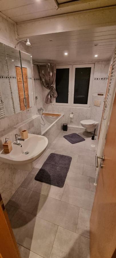 3 Zimmer Ferienwohnung In Jever Zewnętrze zdjęcie